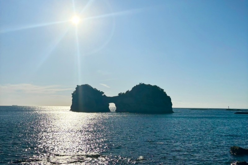 円月島